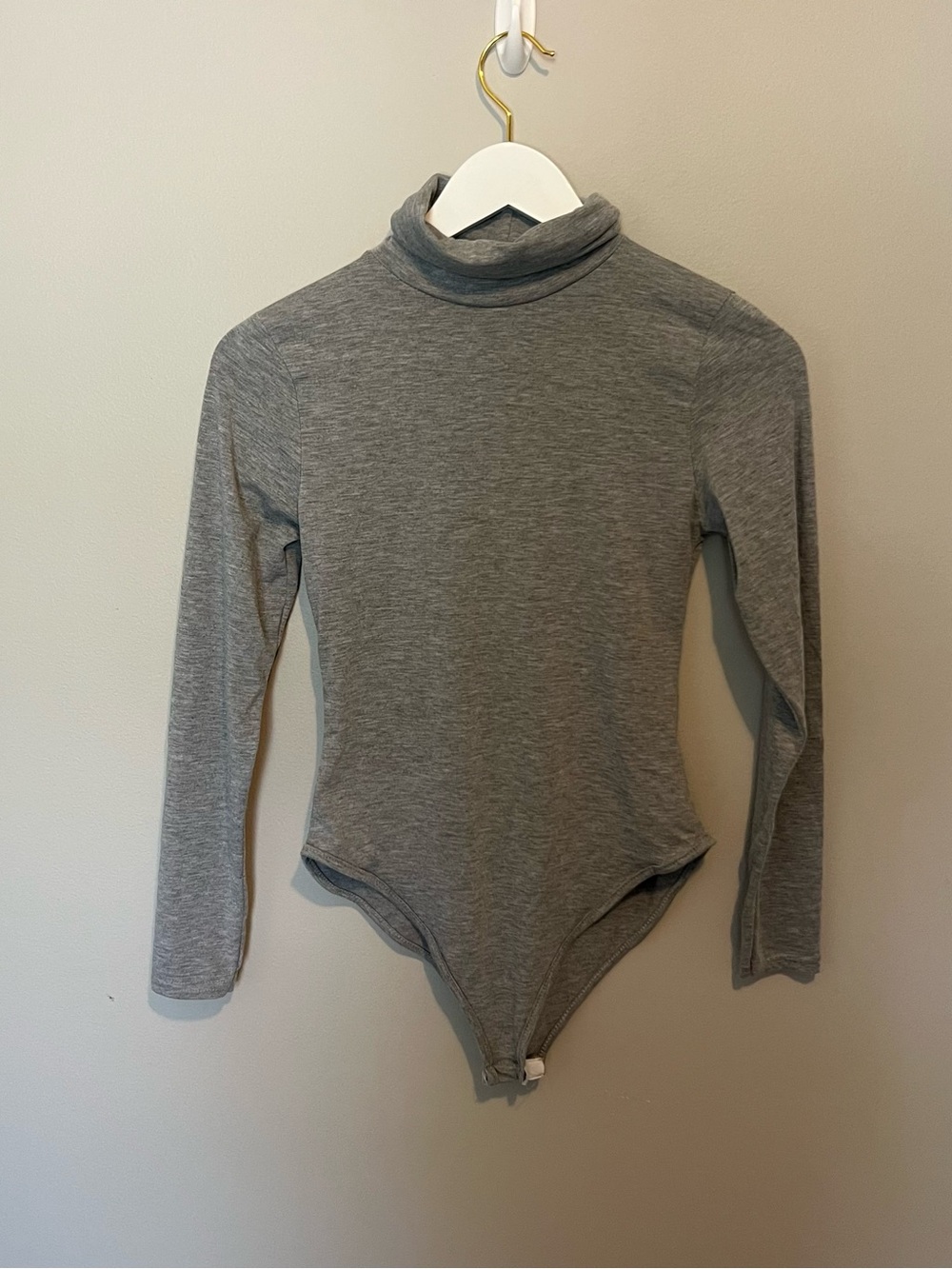 PrettyLittleThing Gray Solid Turtleneck Long Sleeve Bodysuit One Piece US 6